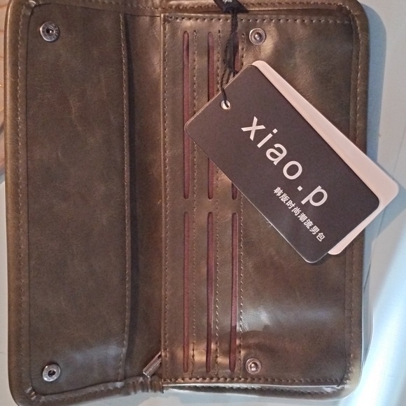 New With Tags Men's Clutch Wallet Green Leather - Picture 3 of 10